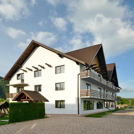 Отель Vila Mogan Моечу-де-Жос Экстерьер фото