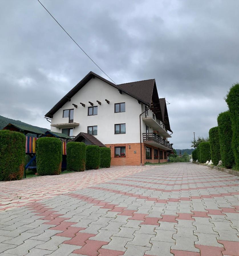 Отель Vila Mogan Моечу-де-Жос Экстерьер фото